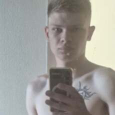 Фотография мужчины Кирилл, 20 лет из г. Екатеринбург