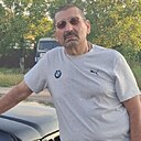 Сандро, 61 год