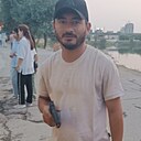 Макс, 25 лет