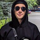 Максим, 23 года