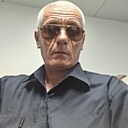 Тахир, 54 года
