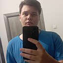 Максим, 24 года