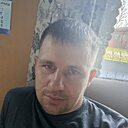 Михаил, 33 года