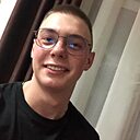 Илья, 21 год