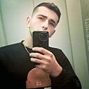 Рома, 22 года