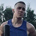 Максим, 24 года