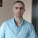 Саша, 32 года