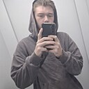Антон, 22 года