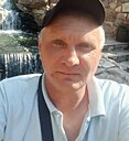 Денис, 42 года