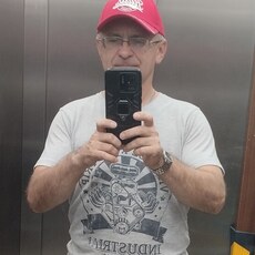 Фотография мужчины Владимир, 55 лет из г. Саратов