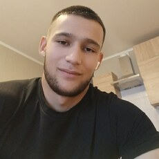 Фотография мужчины Иса, 22 года из г. Звенигород