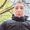 Макс, 23 года