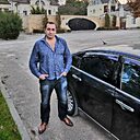 Лев, 44 года