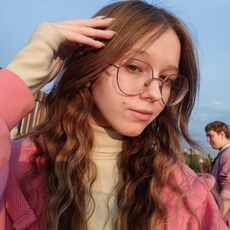 Фотография девушки Алёна, 21 год из г. Первоуральск