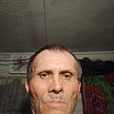Витя Владимиров, 62 года