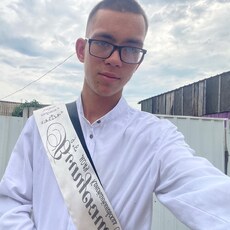 Фотография мужчины Тимофей, 18 лет из г. Благовещенск