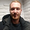 Виктор, 33 года