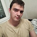 Денис, 24 года