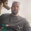 Валера, 31 год