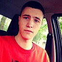 Максим, 33 года