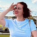 Minnie, 33 года