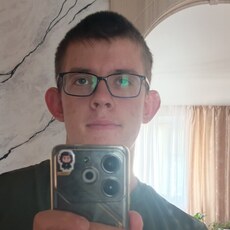 Фотография мужчины Дмитрий, 18 лет из г. Саратов