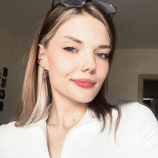Фотография девушки Аленка, 21 год из г. Санкт-Петербург