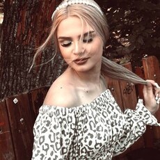 Фотография девушки Алина Волкова, 20 лет из г. Тюмень