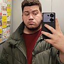 Daniel, 22 года