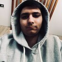 Роман, 24 года