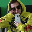 Антон, 23 года
