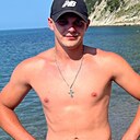 Артур, 25 лет