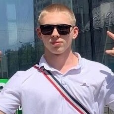 Фотография мужчины Андрей, 20 лет из г. Москва
