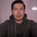 Кадыр, 25 лет