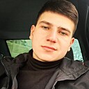 Слава, 33 года