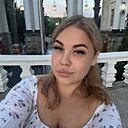 Яна, 22 года