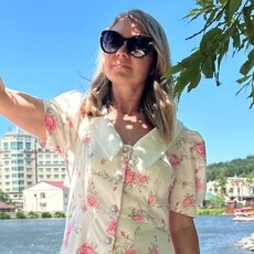 Фотография девушки Елена, 43 года из г. Южно-Сахалинск