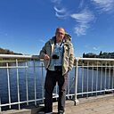 Омакс, 48 лет