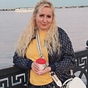 Valensia, 42 года