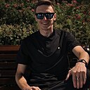 Денис, 23 года
