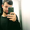 Ali, 21 год
