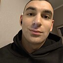 Марк, 22 года
