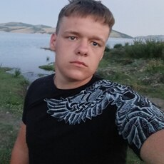 Фотография мужчины Антон, 18 лет из г. Абакан