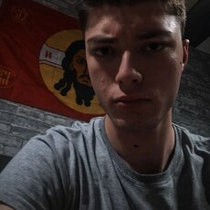 Фотография мужчины Георгий, 18 лет из г. Москва