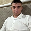Михаил, 32 года