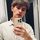 Дамир, 20 лет