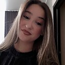 Юлия, 18 лет