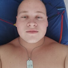 Фотография мужчины Влад, 19 лет из г. Тамбов