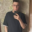 Максим, 21 год