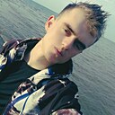 Артём, 24 года
